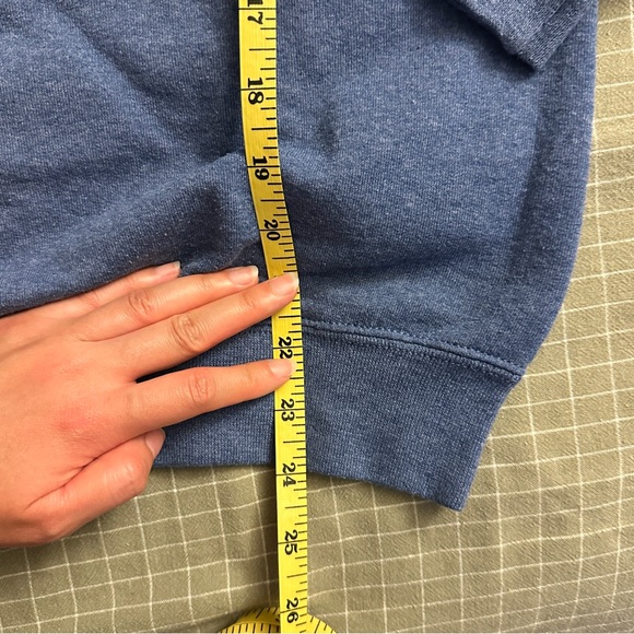 Aquarium of the Pacific Octopus Sweatshirt - Picture 5 of 5